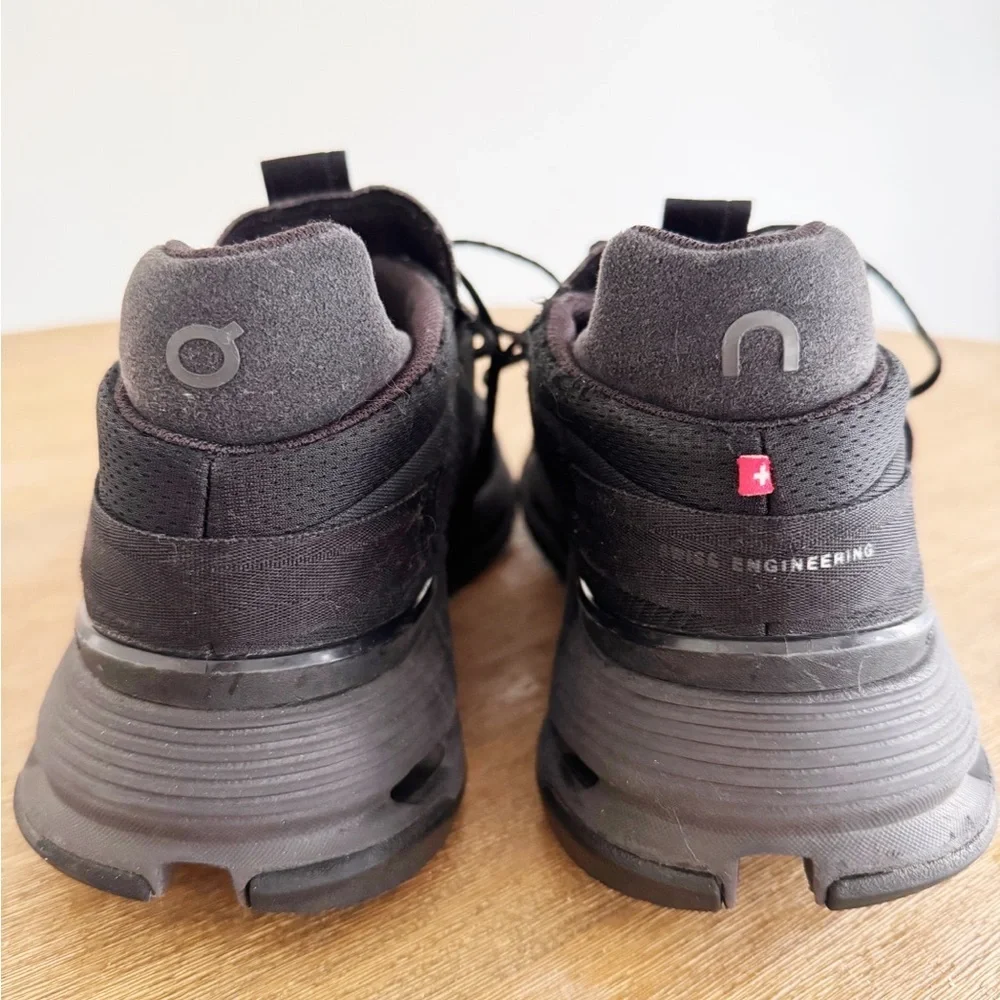 On Running Cloud Black Athletic Sneakers mens 7.5